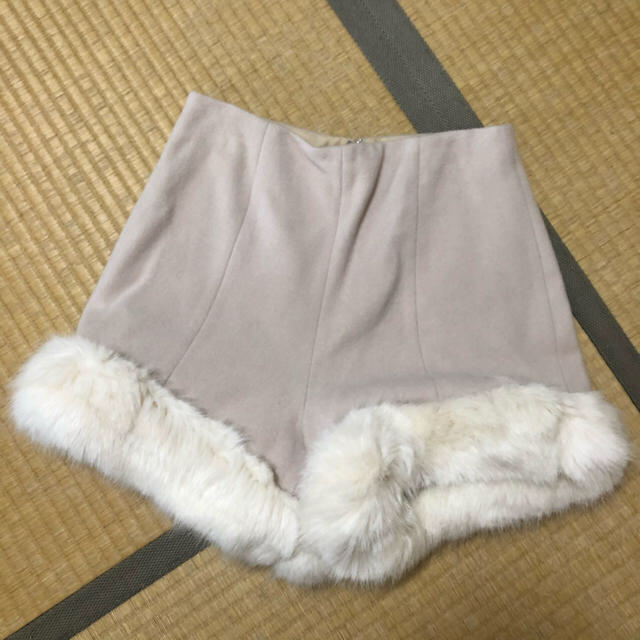 Lily Brown(リリーブラウン)のLilybrown  エコファーショートパンツ レディースのパンツ(ショートパンツ)の商品写真