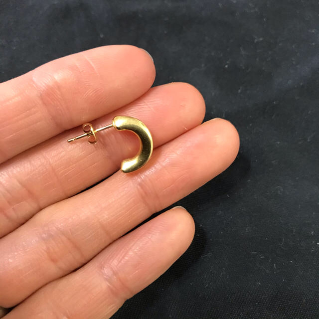 18k フープピアス レディースのアクセサリー(ピアス)の商品写真