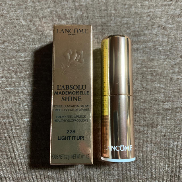 LANCOME(ランコム)のランコム ラプソリュ マドモワゼルシャイン 228 限定 箱あり 少々傷あり コスメ/美容のベースメイク/化粧品(口紅)の商品写真