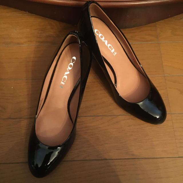 COACH - コーチ 黒 エナメル ウェッジソール パンプス 新品未使用