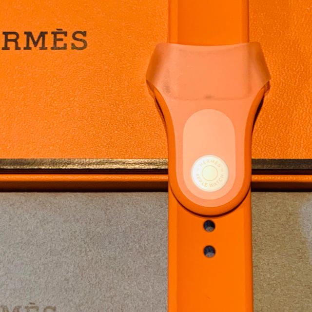 最新品定番 Hermes - Apple watch series5 HERMESバンドの通販 by kensei24's shop｜エルメスならラクマ 正規店低価