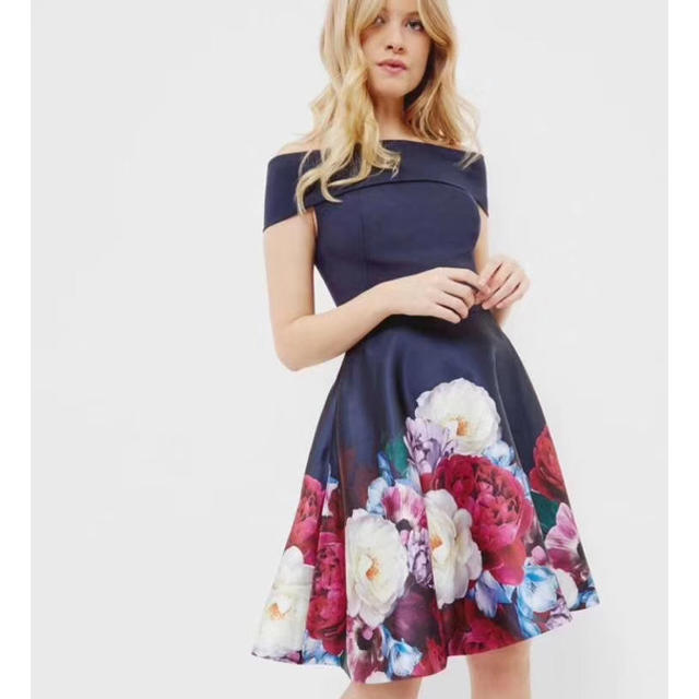 TED BAKER - Ted Baker新品 ワンピース上品 の通販 by kanay ｜テッド ...