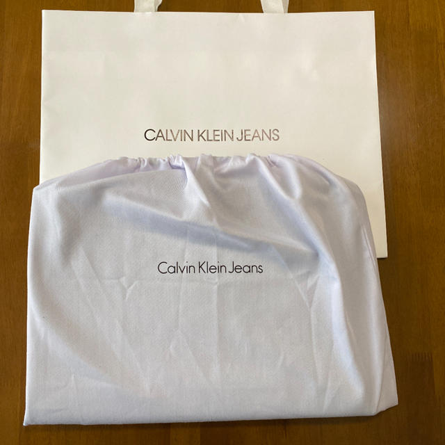 Calvin Klein(カルバンクライン)の【CALVIN KLEIN】Logo Leather クラッチバッグ 新品 メンズのバッグ(セカンドバッグ/クラッチバッグ)の商品写真