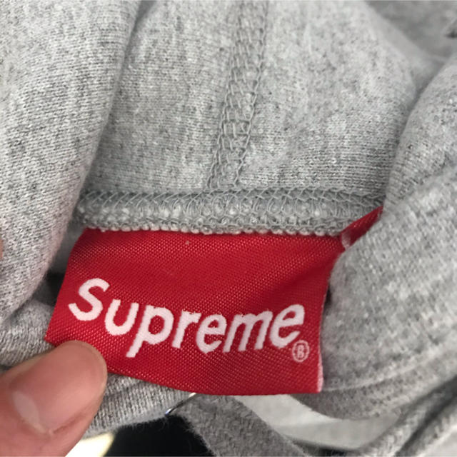 Supreme(シュプリーム)の2019aw supreme Bandana Box Logo Hooded  メンズのトップス(パーカー)の商品写真