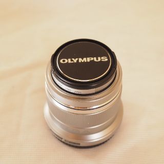 オリンパス(OLYMPUS)のm. ZUIKO 45mm f1.8　美品(レンズ(単焦点))