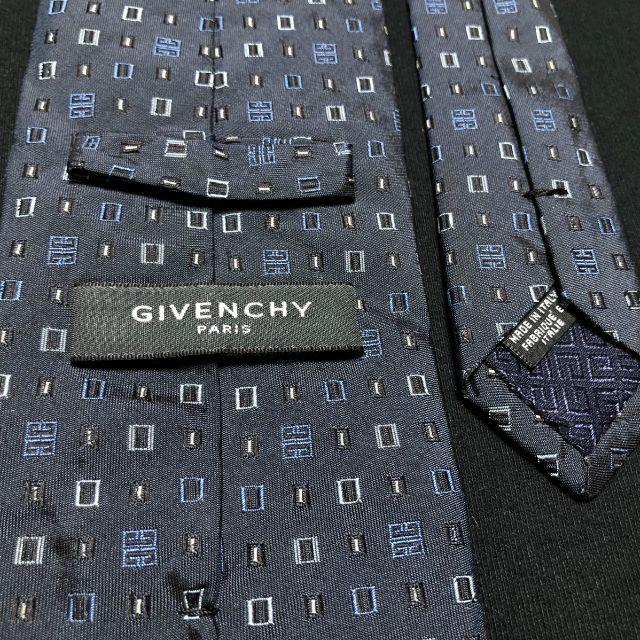 GIVENCHY(ジバンシィ)のジバンシィ ロゴドット ネイビー ネクタイ A103-I15 メンズのファッション小物(ネクタイ)の商品写真