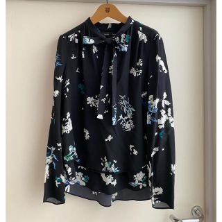 プロエンザスクーラー(Proenza Schouler)のProenza Schouler 花柄　シルク　ブラウス(シャツ/ブラウス(長袖/七分))