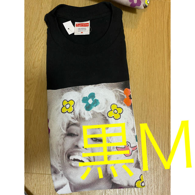 supreme  Naomi Tee ナオミT 黒M