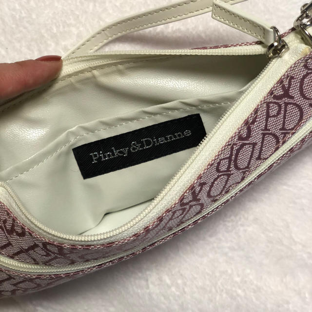 Pinky&Dianne(ピンキーアンドダイアン)の【新品・未使用】pinky & dianne  ポーチ　バッグ レディースのバッグ(ハンドバッグ)の商品写真