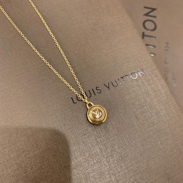 LOUIS VUITTON(ルイヴィトン)のルイヴィトン ネックレス トップ レディースのアクセサリー(ネックレス)の商品写真