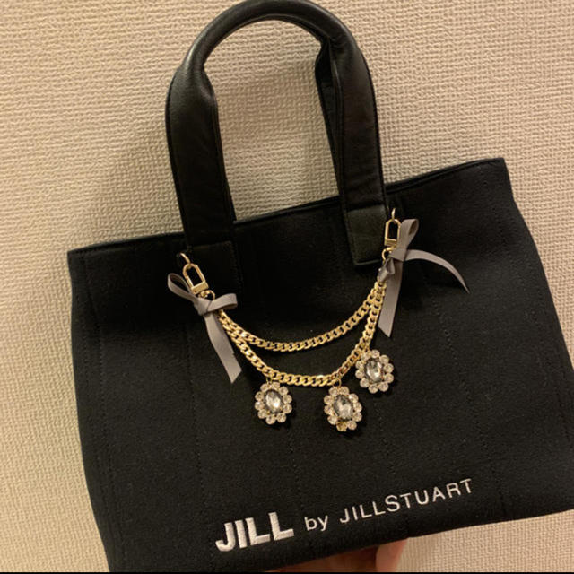 JILL by JILLSTUART(ジルバイジルスチュアート)のJILL BY JILLSTUART ジュエルリボントートバック レディースのバッグ(トートバッグ)の商品写真
