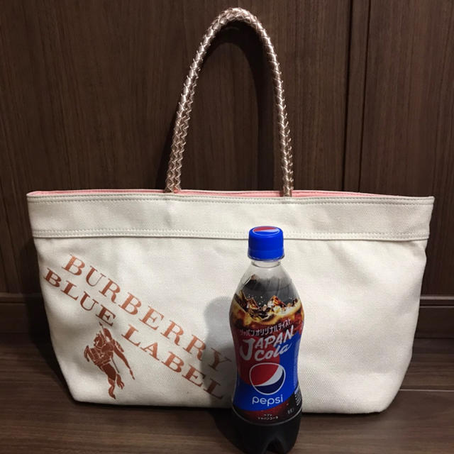 BURBERRY BLUE LABEL(バーバリーブルーレーベル)のBURBERRY BLUE LABEL トートバッグ 未使用品 レディースのバッグ(トートバッグ)の商品写真