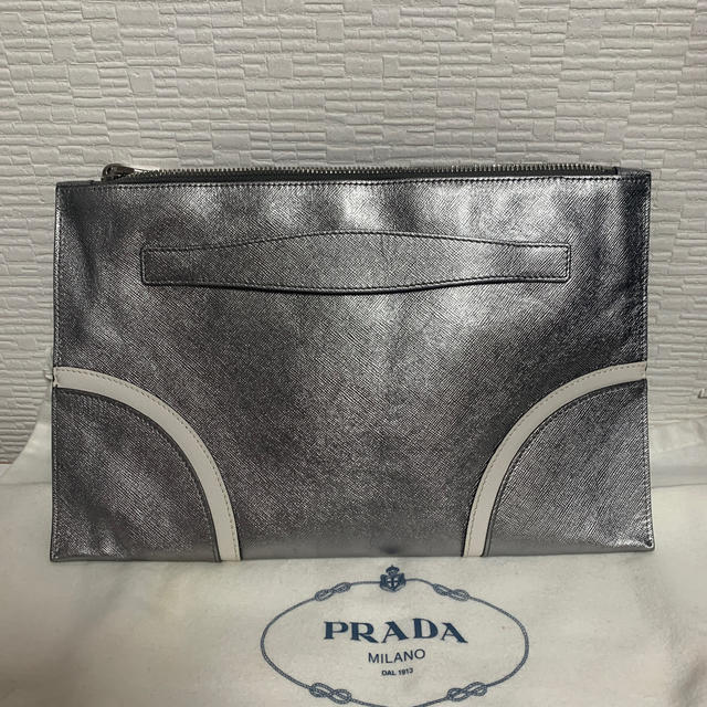 PRADA(プラダ)のプラダ✴︎クラッチバック レディースのバッグ(クラッチバッグ)の商品写真