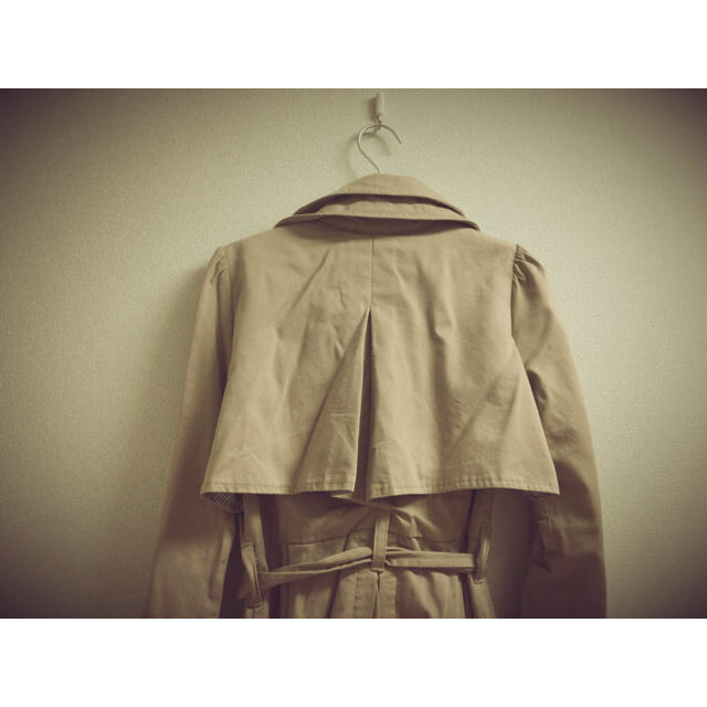 dazzlin(ダズリン)のtrench coat レディースのジャケット/アウター(トレンチコート)の商品写真