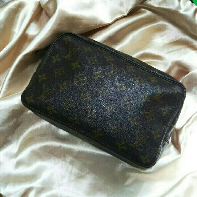 LOUIS VUITTON(ルイヴィトン)のLOUISVUITTON ポ－チバック レディースのバッグ(クラッチバッグ)の商品写真