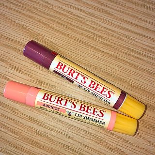 バーツビーズ(BURT'S BEES)の色付きリップ(リップケア/リップクリーム)