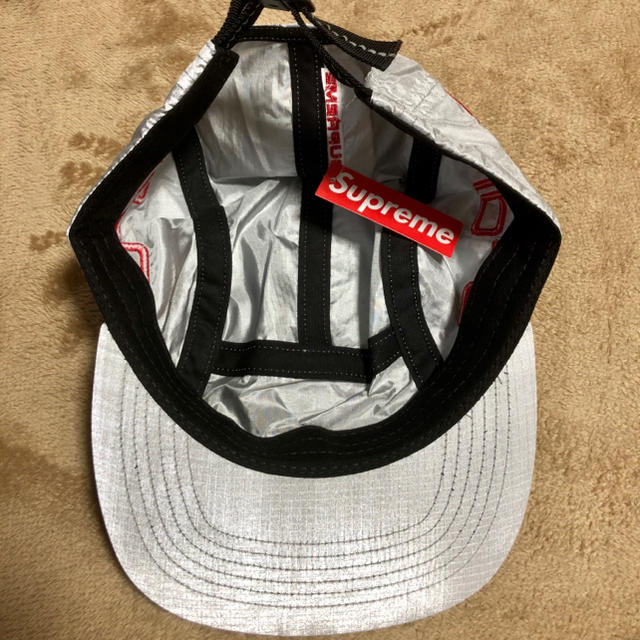 Supreme(シュプリーム)の【☆完売商品★】 Supreme Side Logo Camp Cap メンズの帽子(キャップ)の商品写真