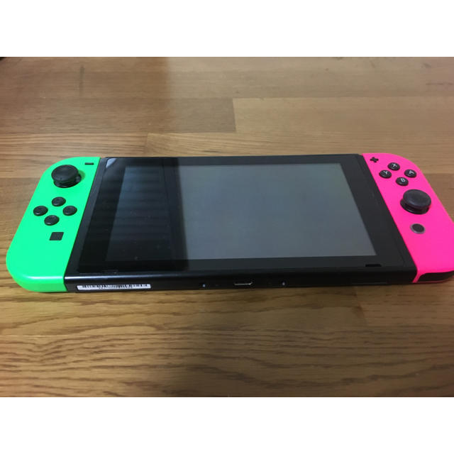 【初期型】任天堂Switch(ソフト3つ付けます！)