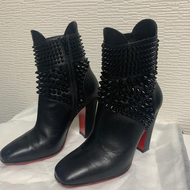 Christian Louboutin(クリスチャンルブタン)のクリスチャンルブタン✴︎ブーツ♡値下げ中 レディースの靴/シューズ(ブーツ)の商品写真