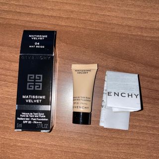 ジバンシィ(GIVENCHY)の【未使用新品】GIVENCHY リキッドファンデ タンクチュールバーム#4(ファンデーション)