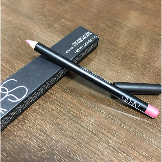 NARS(ナーズ)の新品　NARS プレシジョンリップライナー　9075ダスディーモーヴ コスメ/美容のベースメイク/化粧品(リップライナー)の商品写真