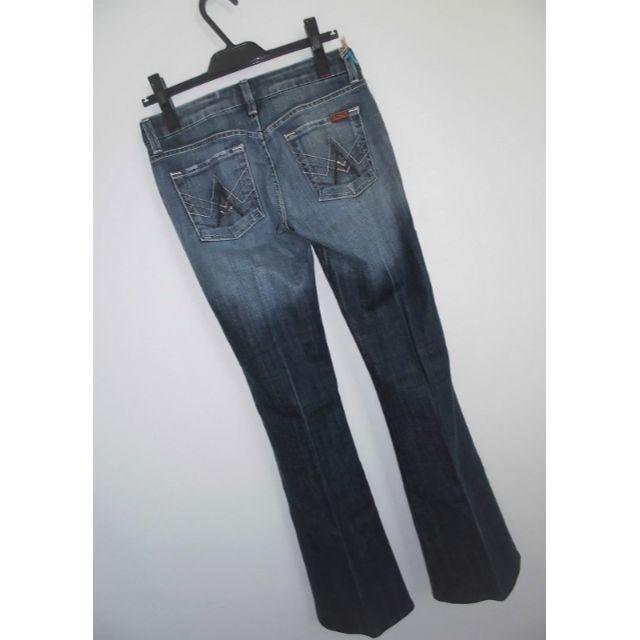 7 for all mankind(セブンフォーオールマンカインド)の新品 正規品 7 For All Mankindセンタープレスフレアデニム25 レディースのパンツ(デニム/ジーンズ)の商品写真