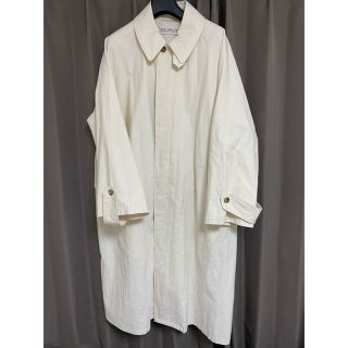 コモリ(COMOLI)のPOLYPLOID(ポリプロイド)“LONG COAT(ステンカラーコート)