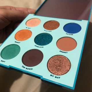 カラーポップ(colourpop)の★値下げしました【COLOURPOP】MAR パレット(アイシャドウ)