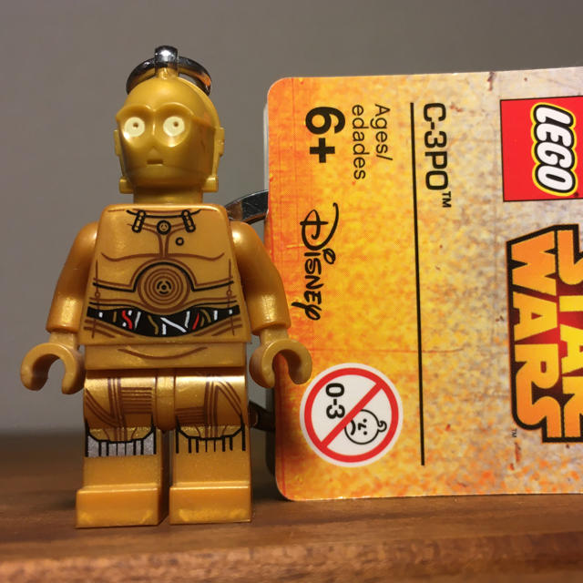 Lego(レゴ)のLEGO×STARWARS C-3PO キーホルダー エンタメ/ホビーのアニメグッズ(キーホルダー)の商品写真