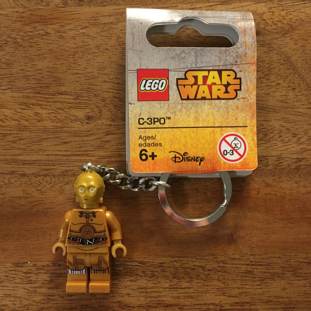 Lego(レゴ)のLEGO×STARWARS C-3PO キーホルダー エンタメ/ホビーのアニメグッズ(キーホルダー)の商品写真