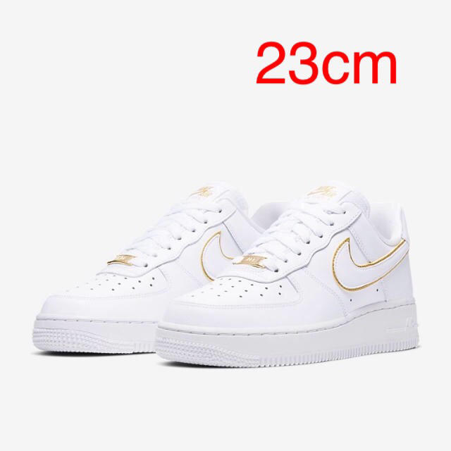 全部半額 ナイキ NIKE エアフォース1´07 エッセンシャル 23cm univ