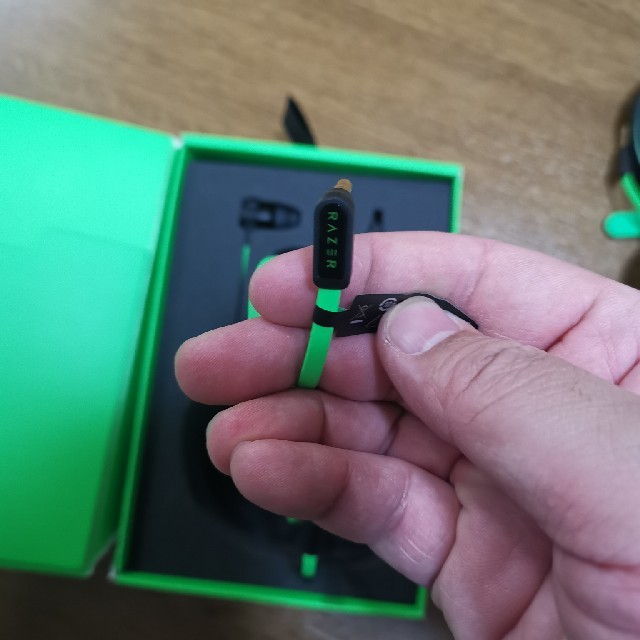 値下げ Razer Hammerhead Pro V2 マイク付きイヤホンの通販 By Jiang1022 S Shop ラクマ