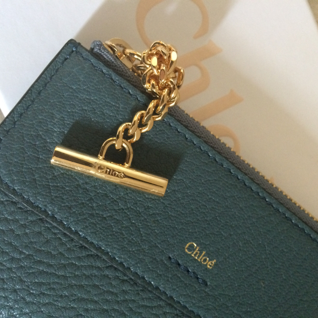 Chloe(クロエ)のChloe フラグメントケース♡CLOUDY BLUE♡カード入れ♡コインケース レディースのファッション小物(コインケース)の商品写真