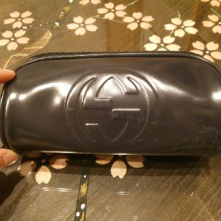 グッチ(Gucci)のGUCCI ポーチ(ポーチ)