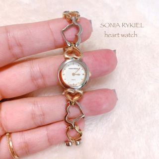 ソニアリキエル(SONIA RYKIEL)の【SONIA RYKIEL】ハートベルト腕時計 美品 電池交換済み ヴィンテージ(腕時計)