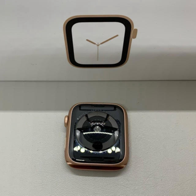 【良品】Apple Watch Series 4 GPS 44mm ゴールド