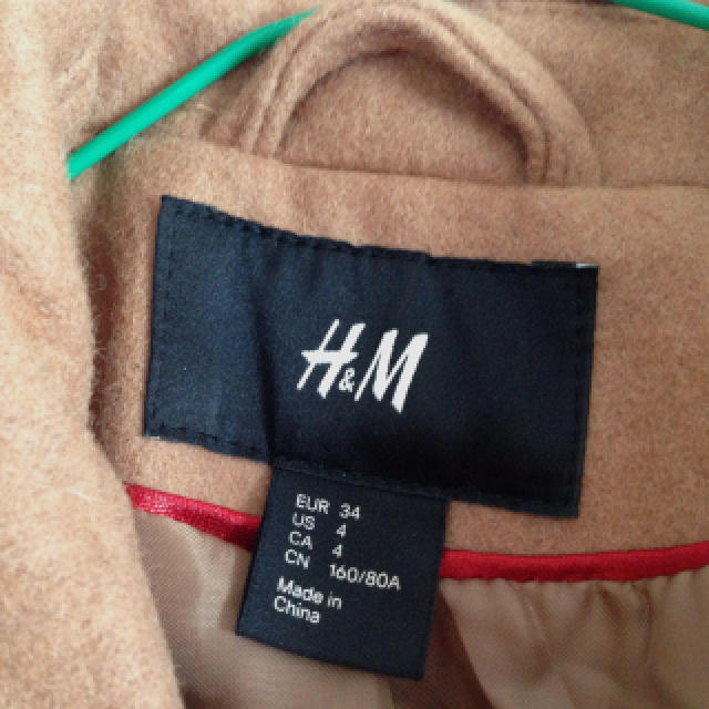 H&M(エイチアンドエム)のH&Mコート 美品 レディースのジャケット/アウター(ピーコート)の商品写真