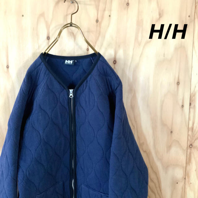 HELLY HANSEN(ヘリーハンセン)のH/H ヘリーハンセン ノーカラー キルティングジャケット ネイビー レディースのジャケット/アウター(ノーカラージャケット)の商品写真