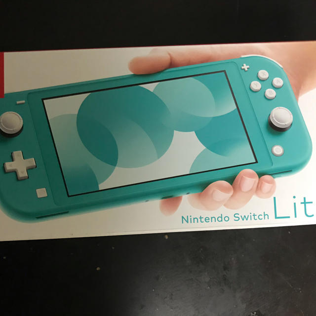 ニンテンドースイッチライト　ターコイズ　美品 エンタメ/ホビーのゲームソフト/ゲーム機本体(携帯用ゲーム機本体)の商品写真