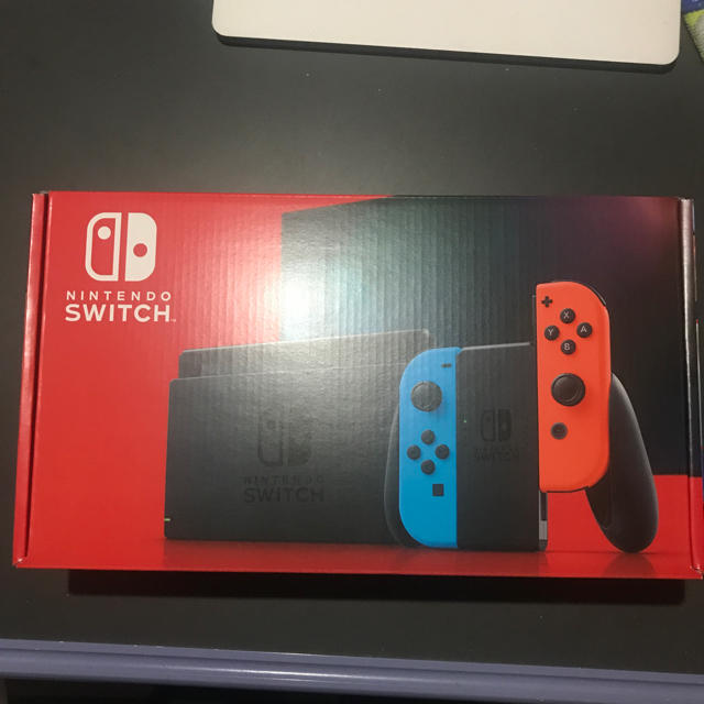 任天堂新モデル　Nintendo Switch JOY-CON(L) ネオン　新品