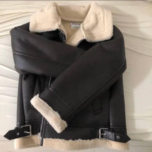 ENVYM(アンビー)の♡様専用 レディースのジャケット/アウター(毛皮/ファーコート)の商品写真