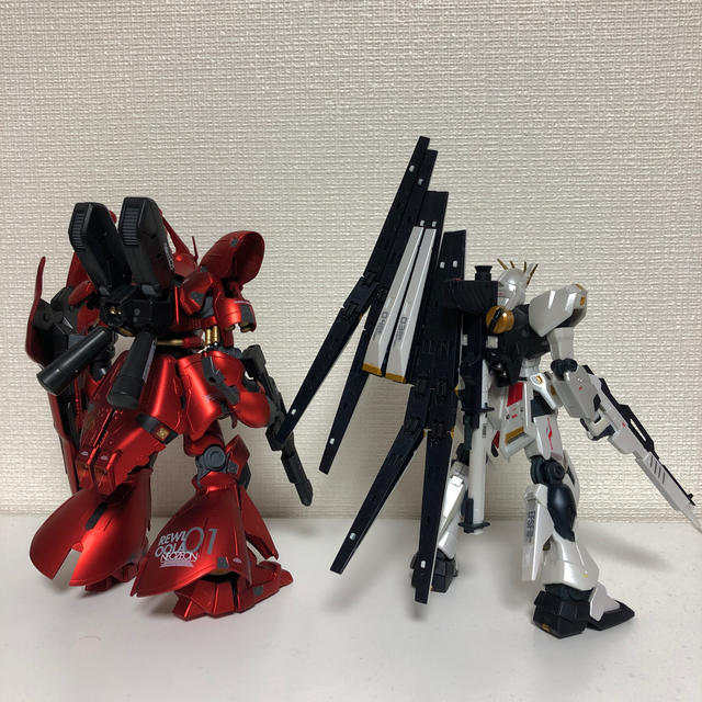 BANDAI(バンダイ)のHCM SP ハイコンプリートモデル　スペシャル　サザビー　νガンダム エンタメ/ホビーのフィギュア(アニメ/ゲーム)の商品写真