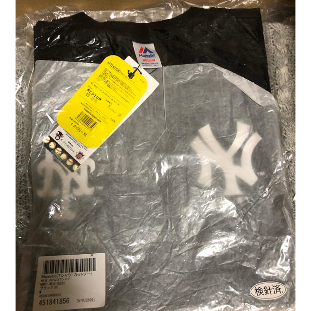 Majestic(マジェスティック)の専用★新品★MAJESTIC MLB NYロゴTシャツ ブラック サイズM メンズのトップス(Tシャツ/カットソー(半袖/袖なし))の商品写真