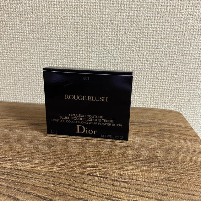 Dior(ディオール)のディオールスキン　ルージュ　ブラッシュ601 コスメ/美容のベースメイク/化粧品(チーク)の商品写真