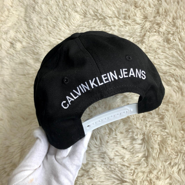 Calvin Klein(カルバンクライン)の新品 カルバンクライン CALVIN KLEIN 新作 ロゴキャップ レディースの帽子(キャップ)の商品写真