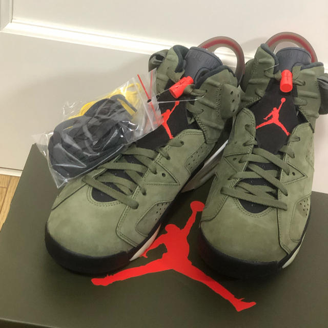 AIR JORDAN 6 TRAVIS SCOTT