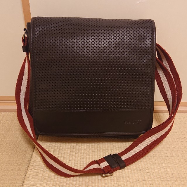 ほぼ新品未使用 Bally  ショルダーバッグ