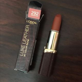 ロレアルパリ(L'Oreal Paris)のロレアル パリ カラーリッシュ Mマット N 292 シェリーズプラン(口紅)