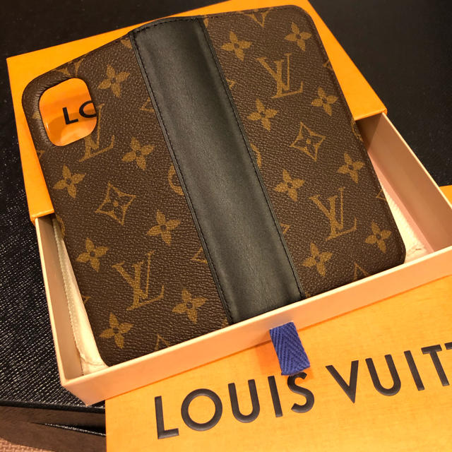 LOUIS VUITTON - ルイヴィトン　iPhone11の通販