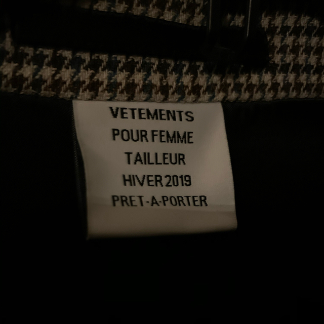 Balenciaga(バレンシアガ)のくう様専用VETEMENTS ダブルジャケット メンズのジャケット/アウター(テーラードジャケット)の商品写真